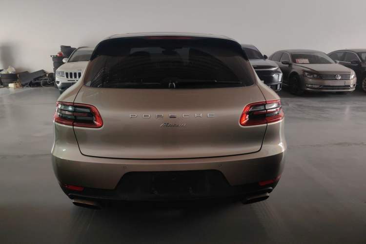 Used Porsche Macan 2017 Macan 2.0T
