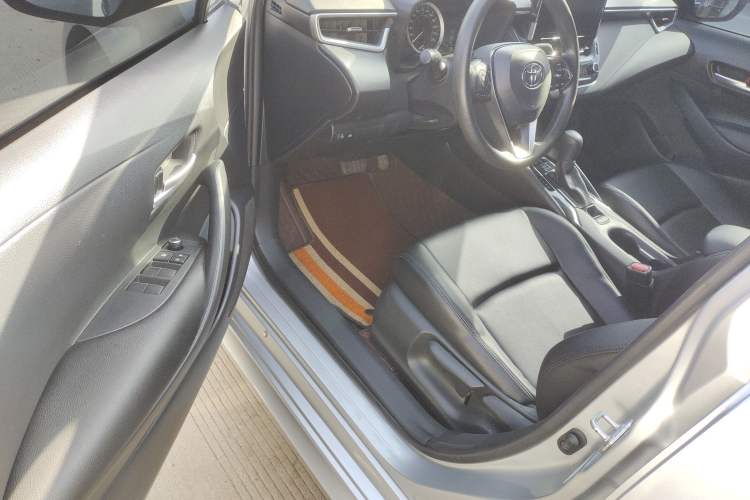 Used Toyota Levin 2019 185T CVT Luxury Edition China VI Standard
