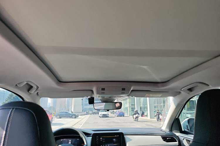 Used Volkswagen Tharu 2025 New Sharp 300TSI Ambitious Edition
