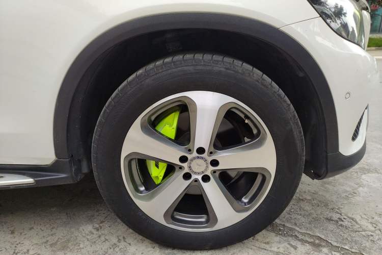 Used Mercedes-Benz GLC 2016 GLC 260 4MATIC Luxury Model
