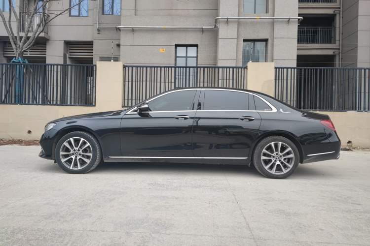 Used Mercedes-Benz E-Class 2020 Facelift E 260 L
