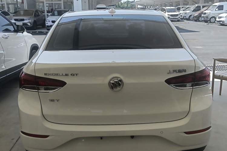 Used Buick GT 2018 15T Dual-Clutch Elite Model China V Standard
