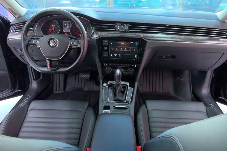 Used Volkswagen Magotan 2019 330TSI DSG Luxury Model China V Standard
