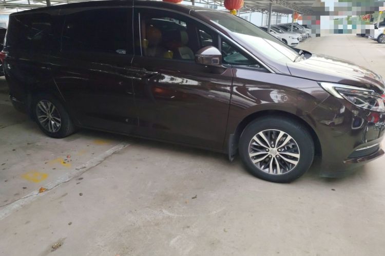 Used Buick GL8 2017 ES 28T Luxury Model China V Standard
