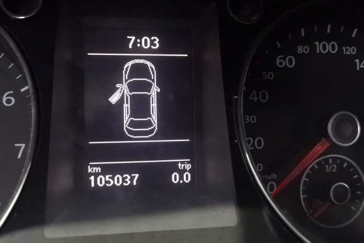 Used Volkswagen Magotan 2015 Facelift 1.8TSI Luxury Model
