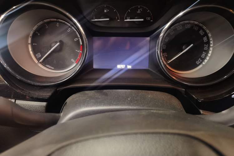 Used Buick Verano 2015 Sedan 20T Dual-Clutch Elite Model
