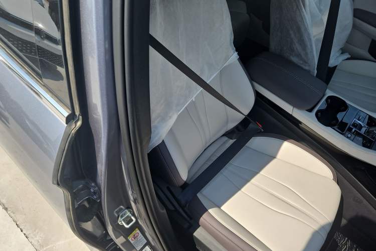 Used BYD Song PLUS New Energy 2025 DM-i Intelligent Driving 112KM Prestige Model
