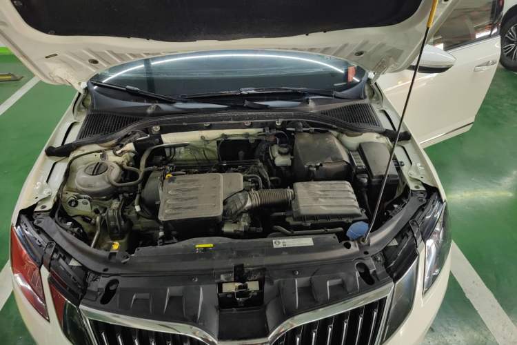 Used Skoda Octavia 2019 1.5L Automatic Smart Drive Luxury Edition China V Standard
