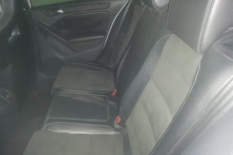 Used Volkswagen Golf 2011 2.0 TSI R