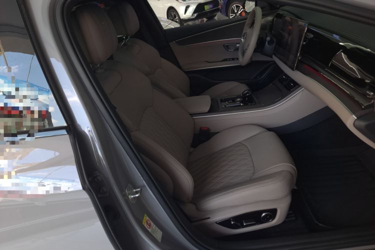 Used BYD Han 2025 EV with 701 km of Laser Radar-Enabled Intelligent Driving
