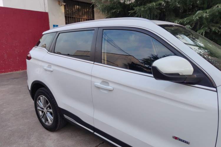 Used Geely Auto Emgrand X7 Sport 2018 1.8TD Automatic Two-Wheel Drive Smart Connect 4G Internet Edition