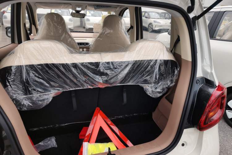 Used Wuling Hongguang MINIEV 2025 Four-Door Version Advanced Edition
