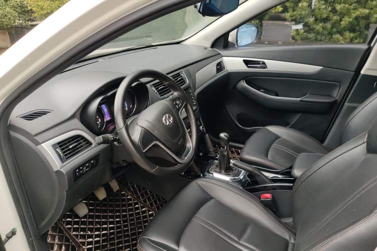 Used BAIC Senova X55 2016 1.5L Manual Elite Edition
