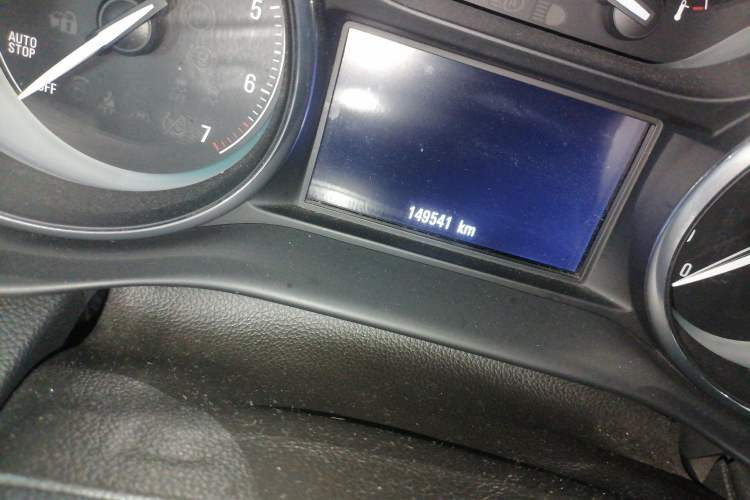 Used Buick Envision 2017 20T Two-Wheel Drive Luxury Model
