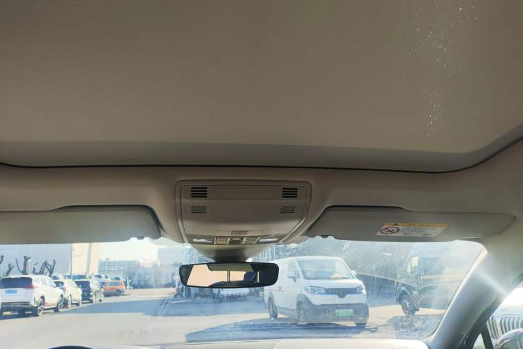 Used Volkswagen Magotan 2023 2 Million Units Commemorative Edition 330TSI DSG Luxury Version
