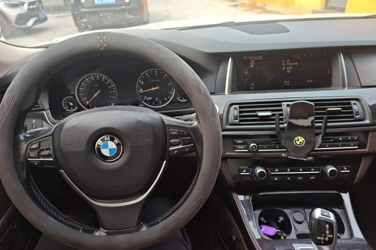 Used BMW 5 Series 2017 525Li Luxury Design Package
