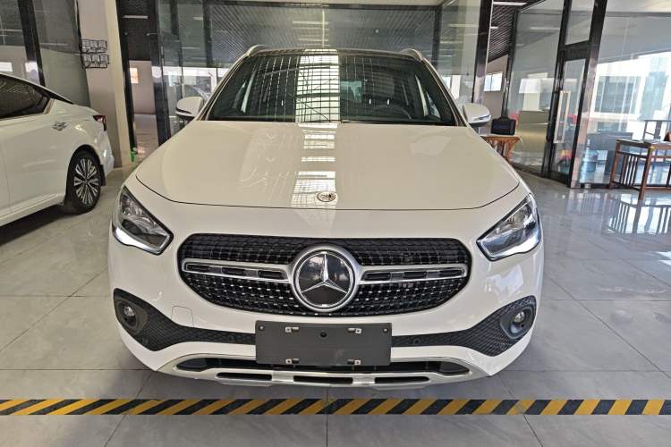 Used Mercedes-Benz GLA 2022 Facelifted GLA 180
