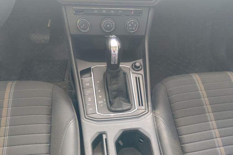 Used Volkswagen Lavida 2018 Hatchback 200TSI DSG Comfort Edition China V Standard
