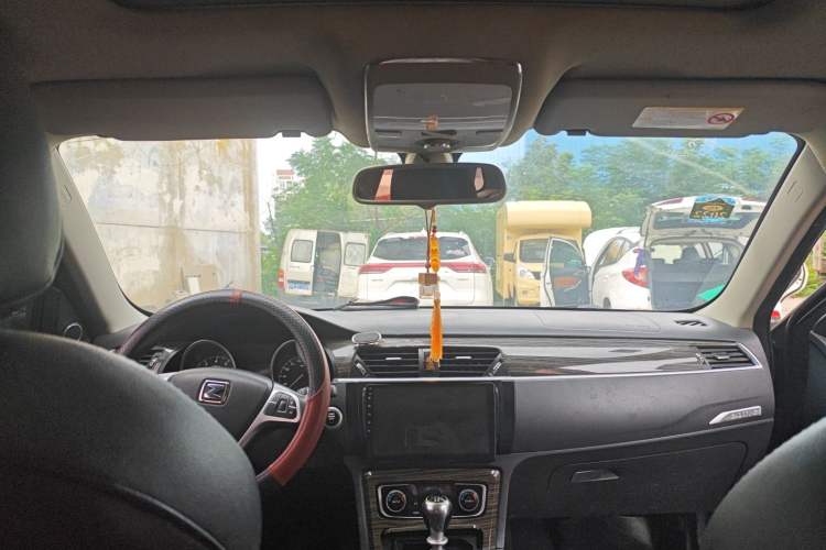 Used Zotye T600 2015 1.5T Manual Flagship Model
