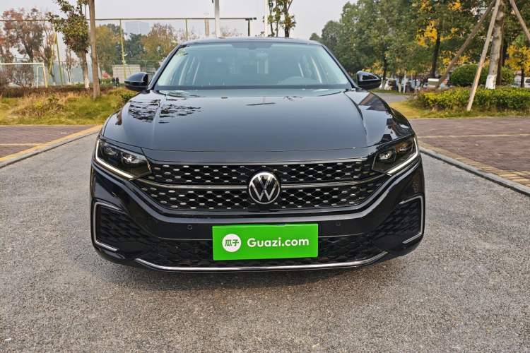 Used Volkswagen Passat 2022 330TSI Starry Elite Edition