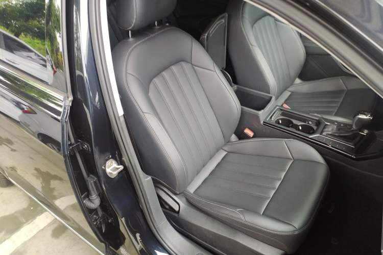 Used Volkswagen Passat 2022 280TSI Business Edition
