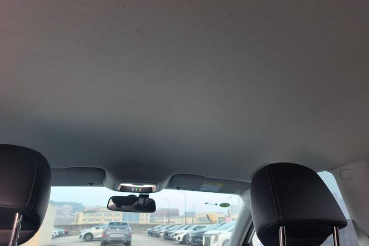 Used Chevrolet Trax 2021 325T Automatic Fun Edition China VI Standard
