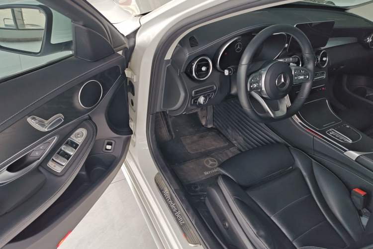 Used Mercedes-Benz C-Class 2020 C 200 L Fashion Edition Sport Version
