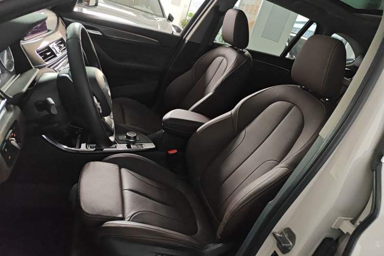 Used BMW X1 2019 xDrive20Li Luxury Model
