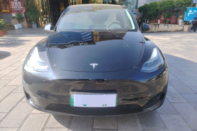 Used Tesla Model Y 2023 Rear-Wheel-Drive Version