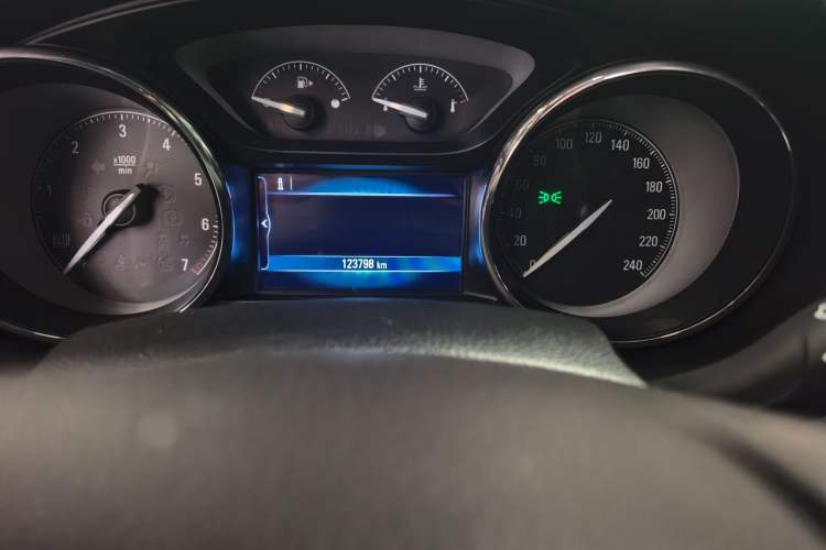 Used Buick Envision 2017 20T Two-Wheel Drive Elite Version
