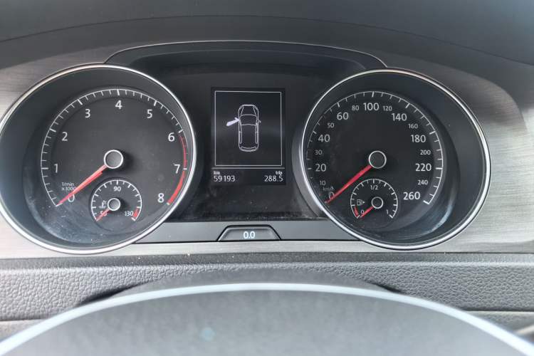 Used Volkswagen Golf 2015 1.6L Automatic Comfort Model
