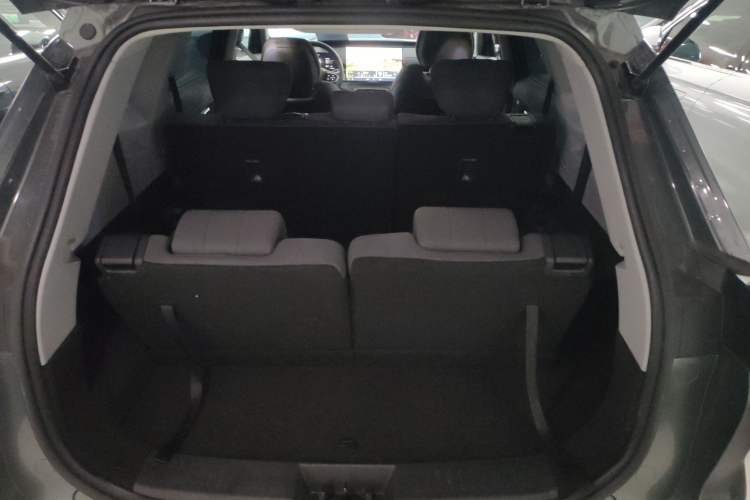 Used Chery Fengyun T8 2025 1.5T 130 km Comfort Edition 7-Seater