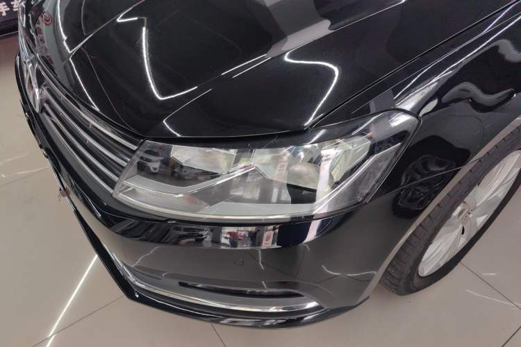 Used Volkswagen Lavida 2015 1.6L Automatic Comfort Edition
