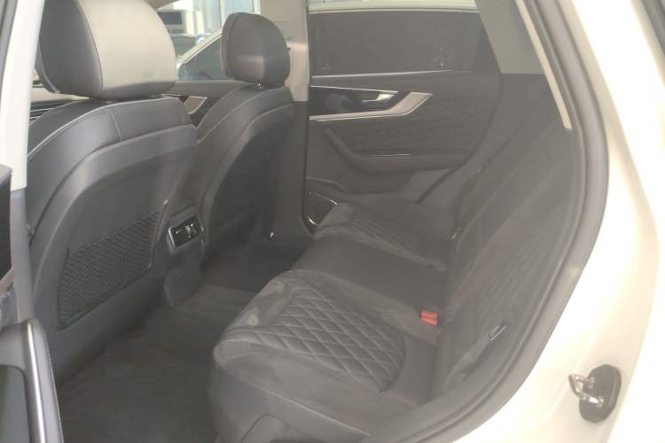 Used Hongqi HS5 2019 2.0T Smart Connect Flagship All-Wheel-Drive Version