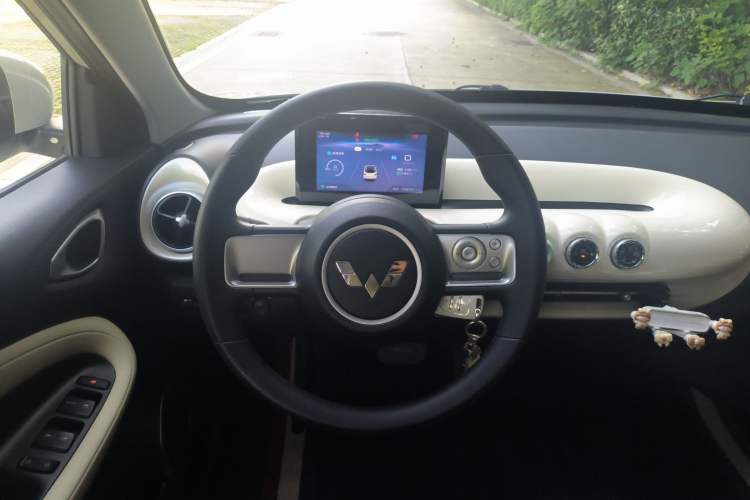 Used Wuling Bingo 2023 203km Light Edition
