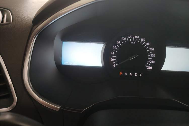 Used Ford Edge 2018 EcoBoost 245 Two-Wheel-Drive Titanium 7-Seater China V Standard