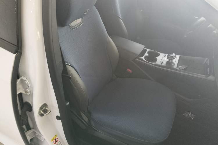 Used BYD Qin PLUS 2025 DM-i Smart Drive 55KM Leading Model
