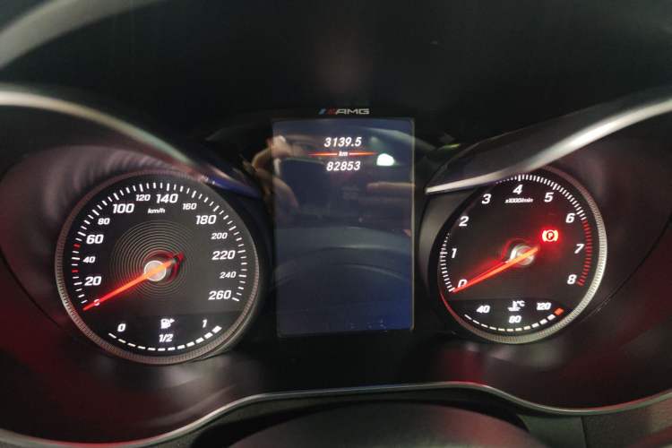 Used Mercedes-Benz GLC 2019 GLC 260 L 4MATIC Dynamic Model
