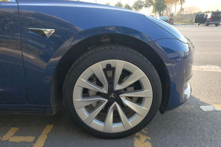 Used Tesla Model 3 2019 Standard Range Rear-Drive Upgraded Version
