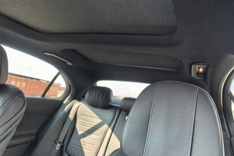 Used Mercedes-Benz C-Class 2023 Second Facelift C 260 L Sport Edition
