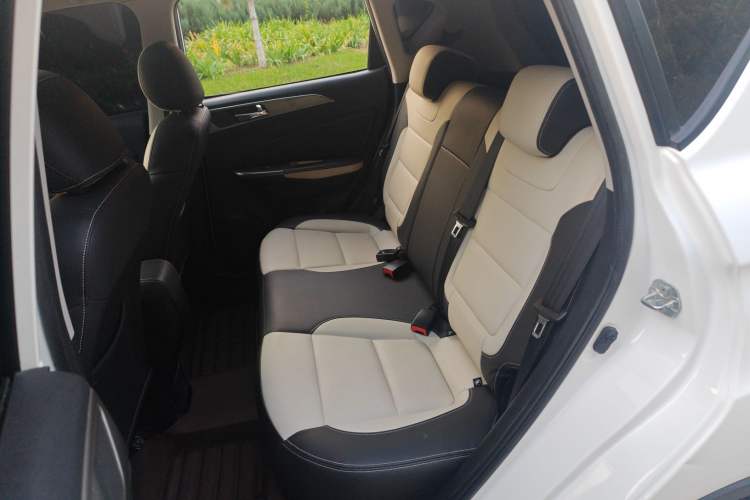 Used Changan CS35 2017 1.6L Manual Luxury Model
