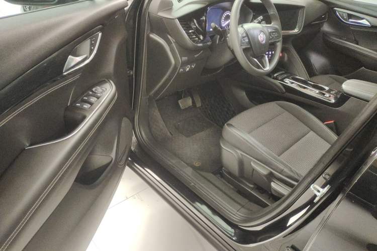 Used Buick Envision 2022 Facelift Encore S 552T Two-Wheel Drive Elite Model
