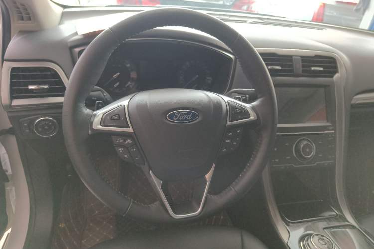 Used Ford Mondeo 2017 EcoBoost 180 Stylish Model
