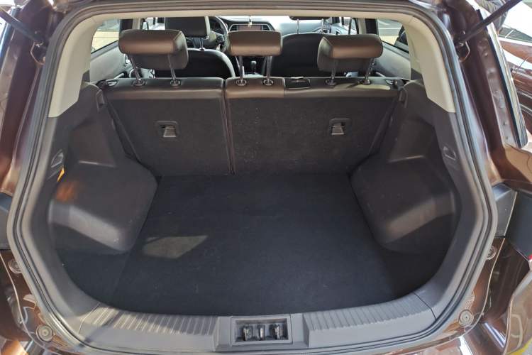 Used GAC Trumpchi GS4 2015 200T Manual Luxury Edition
