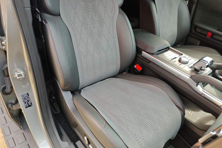 Used Jetour Traveler 2023 2.0T All-Wheel Drive Conquer PRO