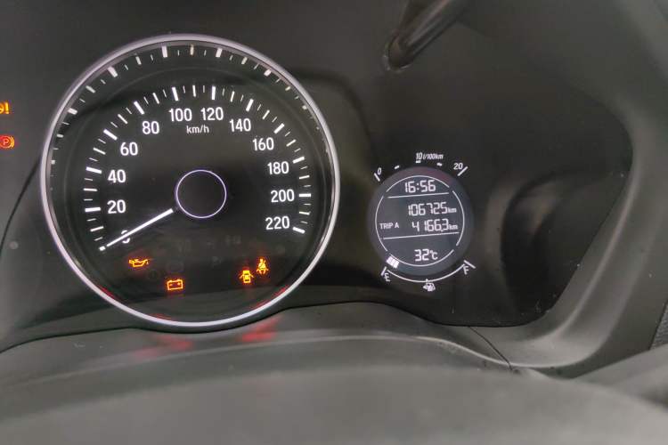 Used Honda Vezel 2019 1.5L CVT Pioneer Edition China VI
