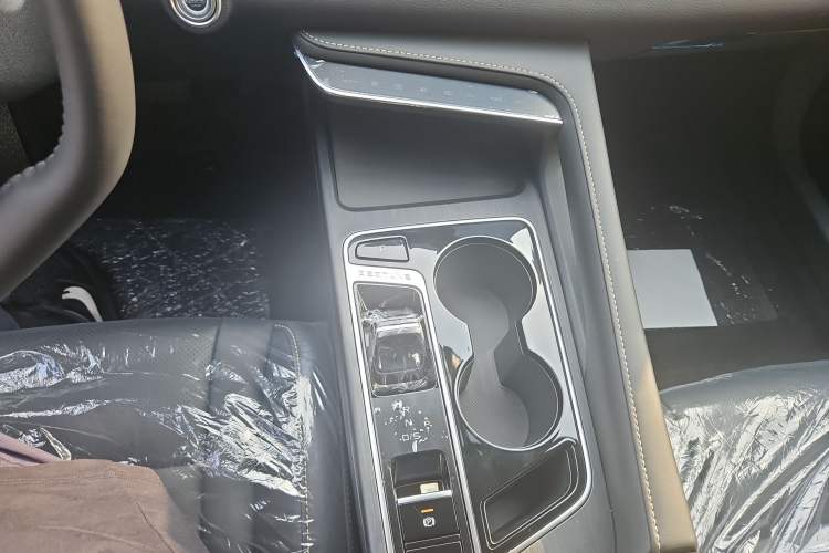 Used Bestune B70 2024 Dragon Edition 1.5T Leading Model
