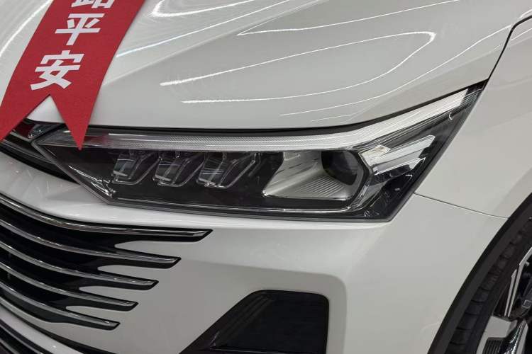 Used Bestune T77 2023 1.5T Automatic Premium Edition
