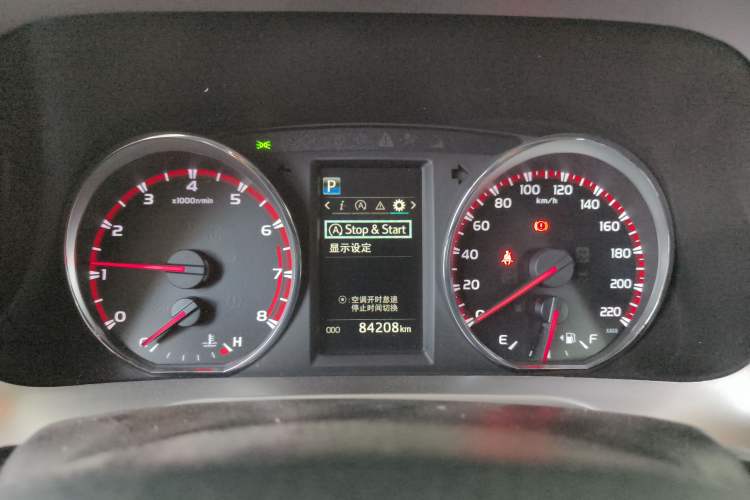 Used Toyota RAV4 2019 2.0L CVT Two-Wheel Drive Fashion X Limited Edition China VI Standard
