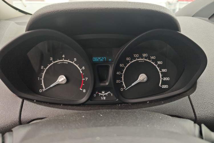 Used Ford EcoSport 2013 1.5L Automatic Fashion Model
